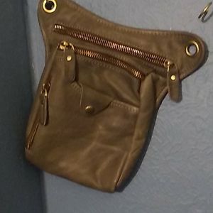 Thigh pouch/purse